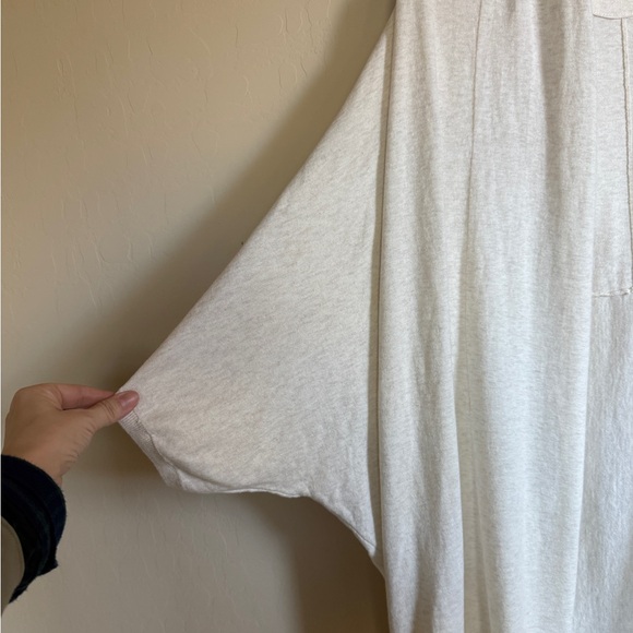 UGG Women's Soft Cream Lightweight Cardigan Poncho M/L Cozy Soft - Picture 5 of 9